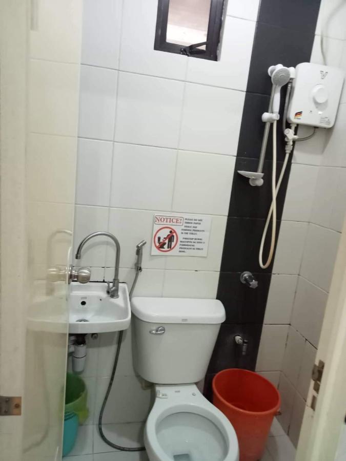 N&J Lopez Lodging House Пасай Екстериор снимка
