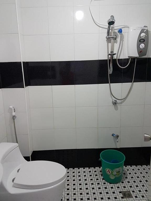 N&J Lopez Lodging House Пасай Екстериор снимка
